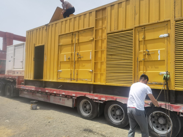 杂多发电机出租100KW发电机需要什么规格的电缆线？